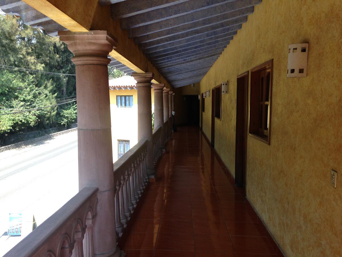 Hospedaje Ornelas Hotel Tepoztlán Exterior photo